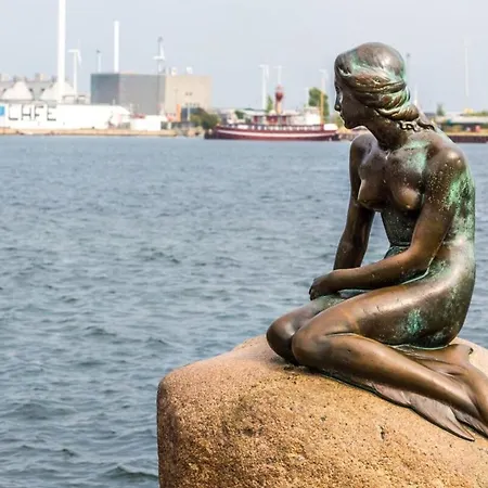 Lejlighed Homely 5 Person In Amager København