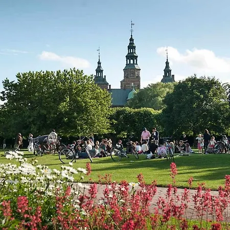 Lejlighed Homely 5 Person In Amager København