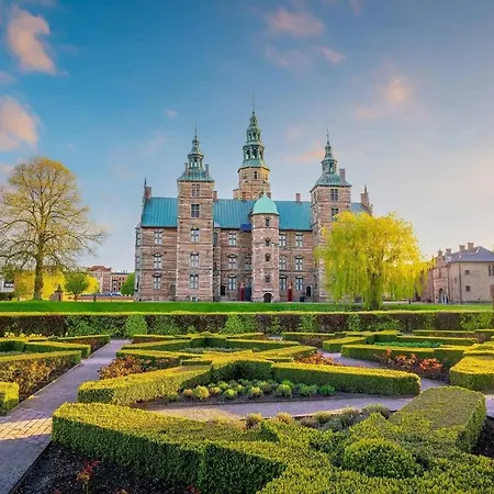 Homely 5 Person In Amager Lejlighed