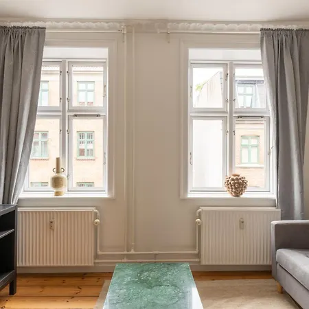 Lejlighed Homely 5 Person In Amager *