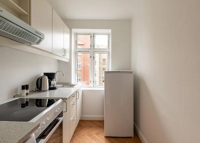 Homely 5 Person In Amager Appartement *
